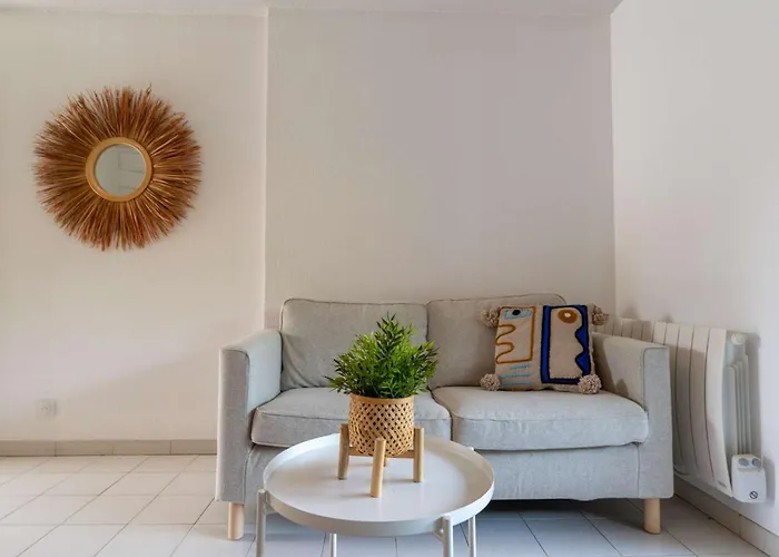 Mazet 6 A 7 Pers Piscine Tahiti Park فيلة *